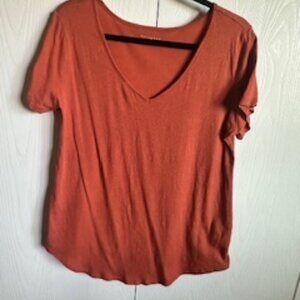 Metaphore Brand V-Neck Rust Colored Women's Tee